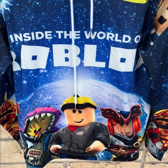 Roblox, pullover hoodie, Colorful Graphic Hoodie Size XLarge NWOT - Picture 3 of 6